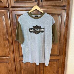 Vintage 1990s Harley Davidson Two-Tone Sleeve T-shirt